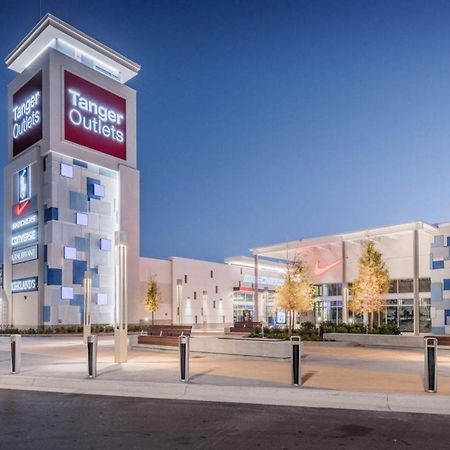 Апартаменты One Key Lux Apt - Lpga Speedway Airport Beach Дейтона-Бич Экстерьер фото