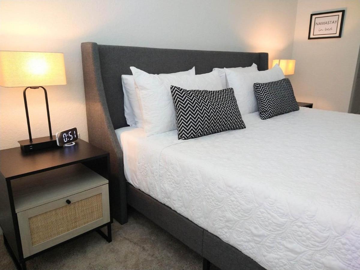 Апартаменты One Key Lux Apt - Lpga Speedway Airport Beach Дейтона-Бич Экстерьер фото