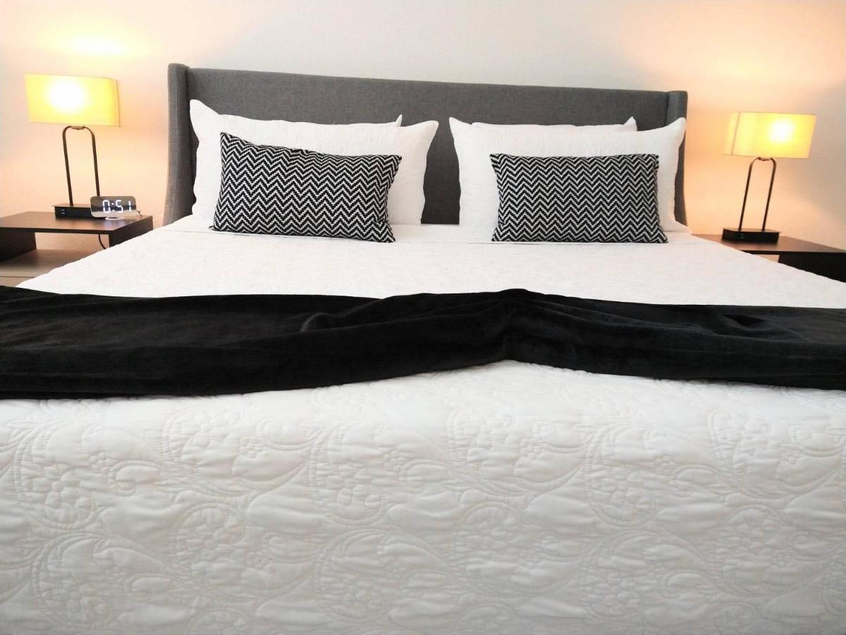 Апартаменты One Key Lux Apt - Lpga Speedway Airport Beach Дейтона-Бич Экстерьер фото